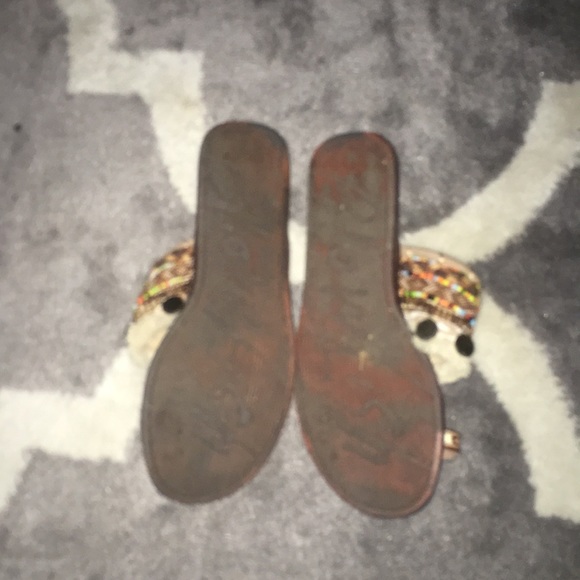 Sandals - Picture 3 of 4